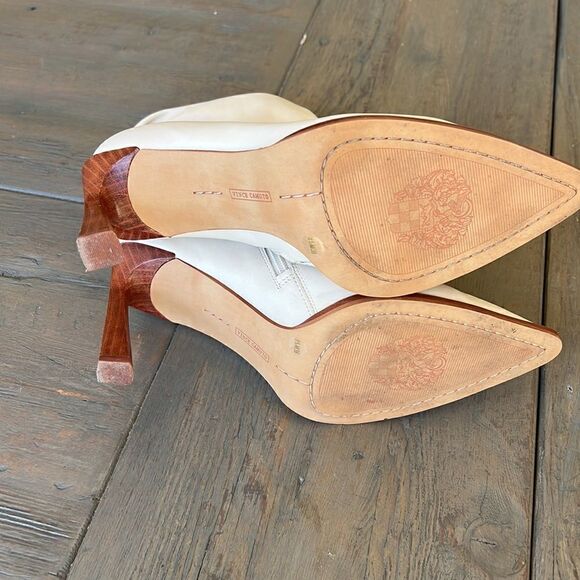 VINCE CAMUTO PRESINDAL BOOTIE US 8.5 - Picture 7 of 8